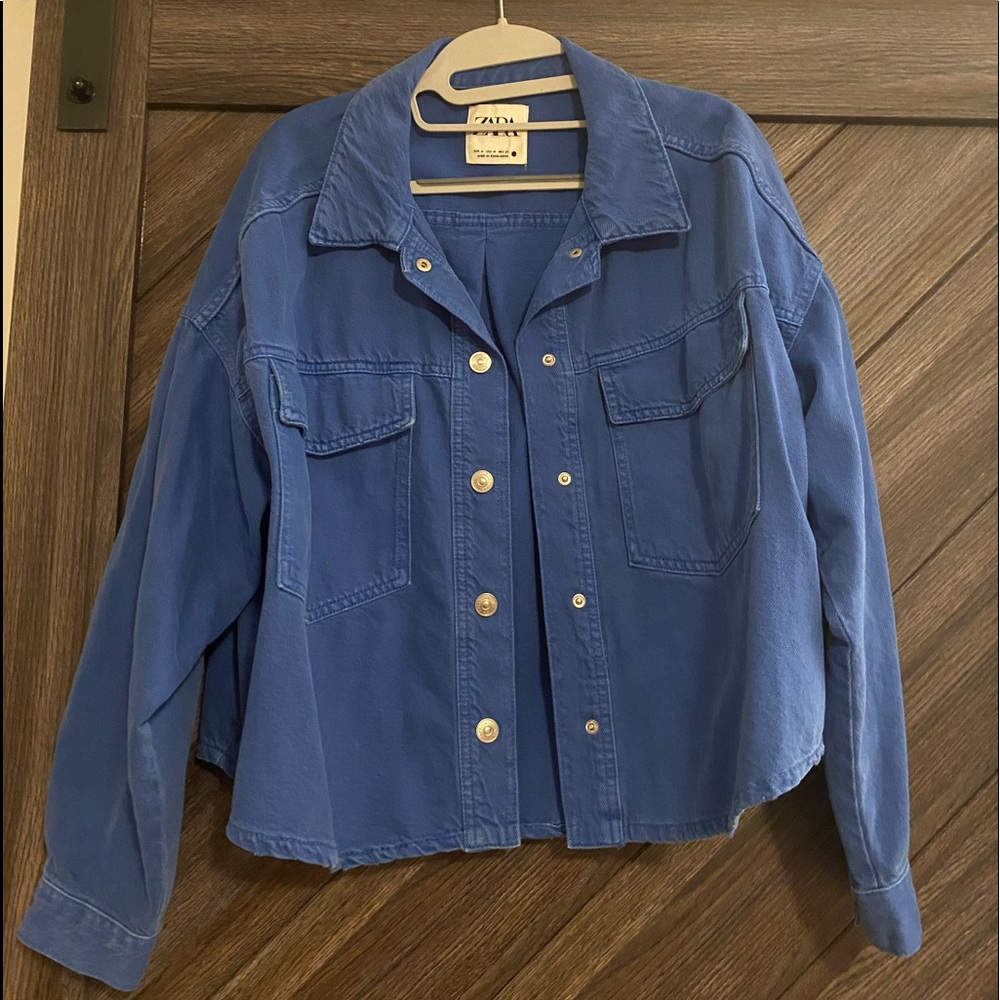 Zara Denim Cropped Overshirt in Blue
